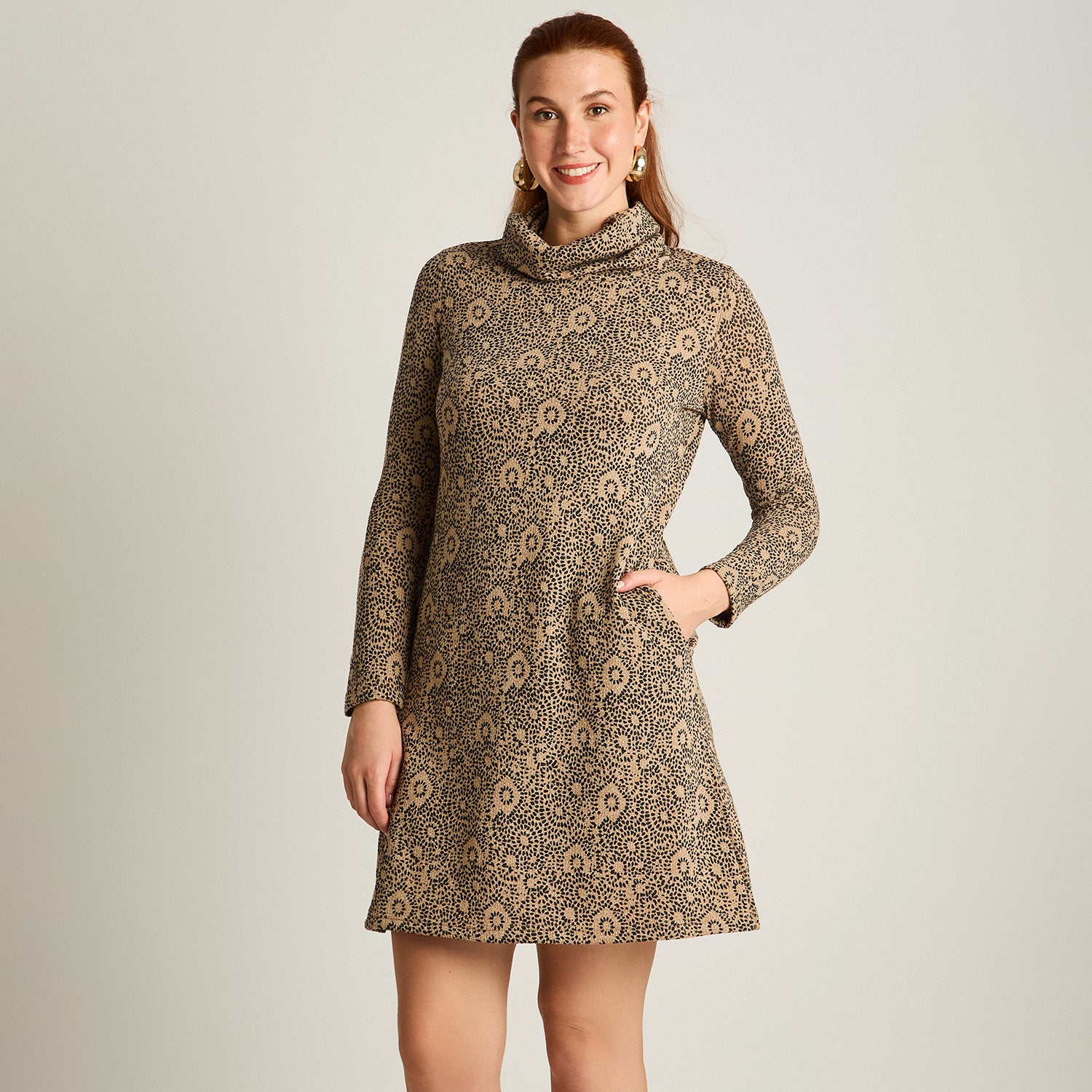 Vestido Midi Camel Midi Elasticidad Media Con Forro Calce Normal Tela Camant